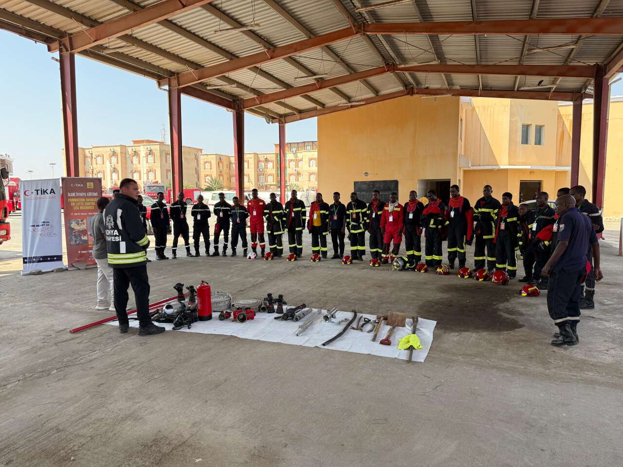 Konya Büyükşehir İtfaiyesi sınırları aştı! Tecrübesi Afrika’ya taşındı 1